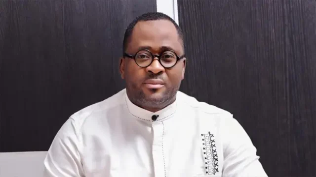 Desmond Elliot,