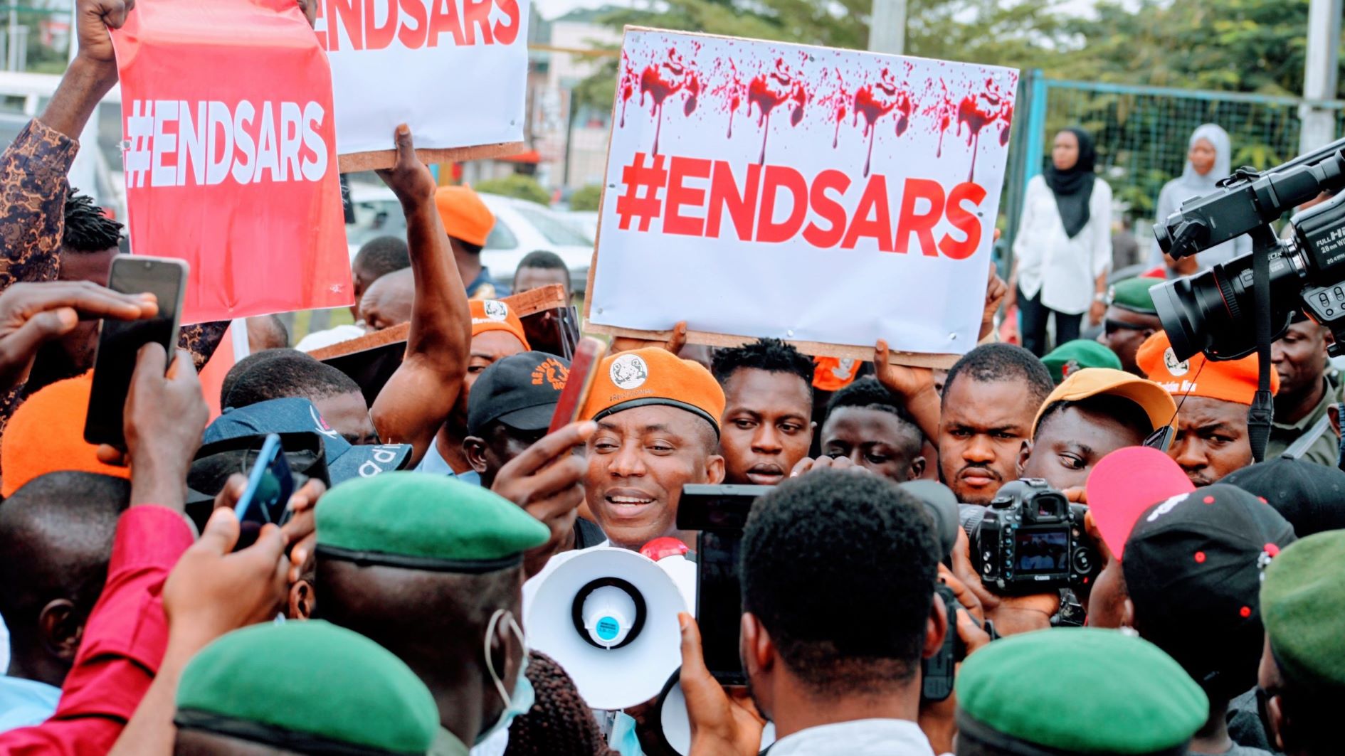 EndSARS-protest-by-Lucy-Ladidi-Ateko-4-scaled