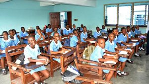 Our-Ladies-of-Apostle-Secondary-School,-Yaba