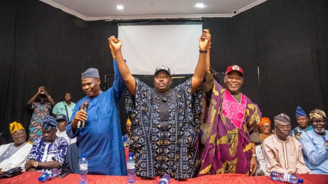 Chieftain of All Progressives Congress (APC) in Oyo State, Alhaji Fatai Ibikunle (left); APC consensus governorship candidate for the state, Senator Sharafadeen Alli; another APC leader, Senator Ayo Adeseun, during the endorsement of Alli as consensus governorship candidate for the party in Ibadan… on Friday.