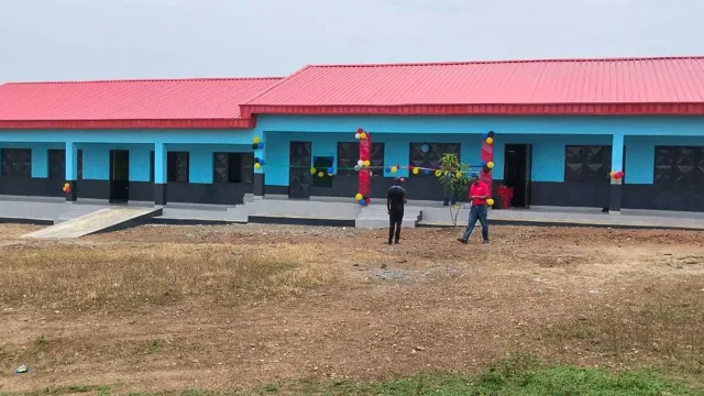 Eat Right Society (ERS) marks 10th anniversary with classroom donation