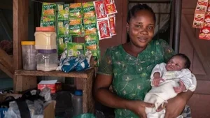 mfm-mother-baby-at-market (1)