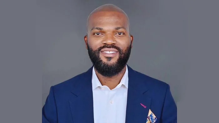 Chairman of Loft & Keys, Chief Austin Albert