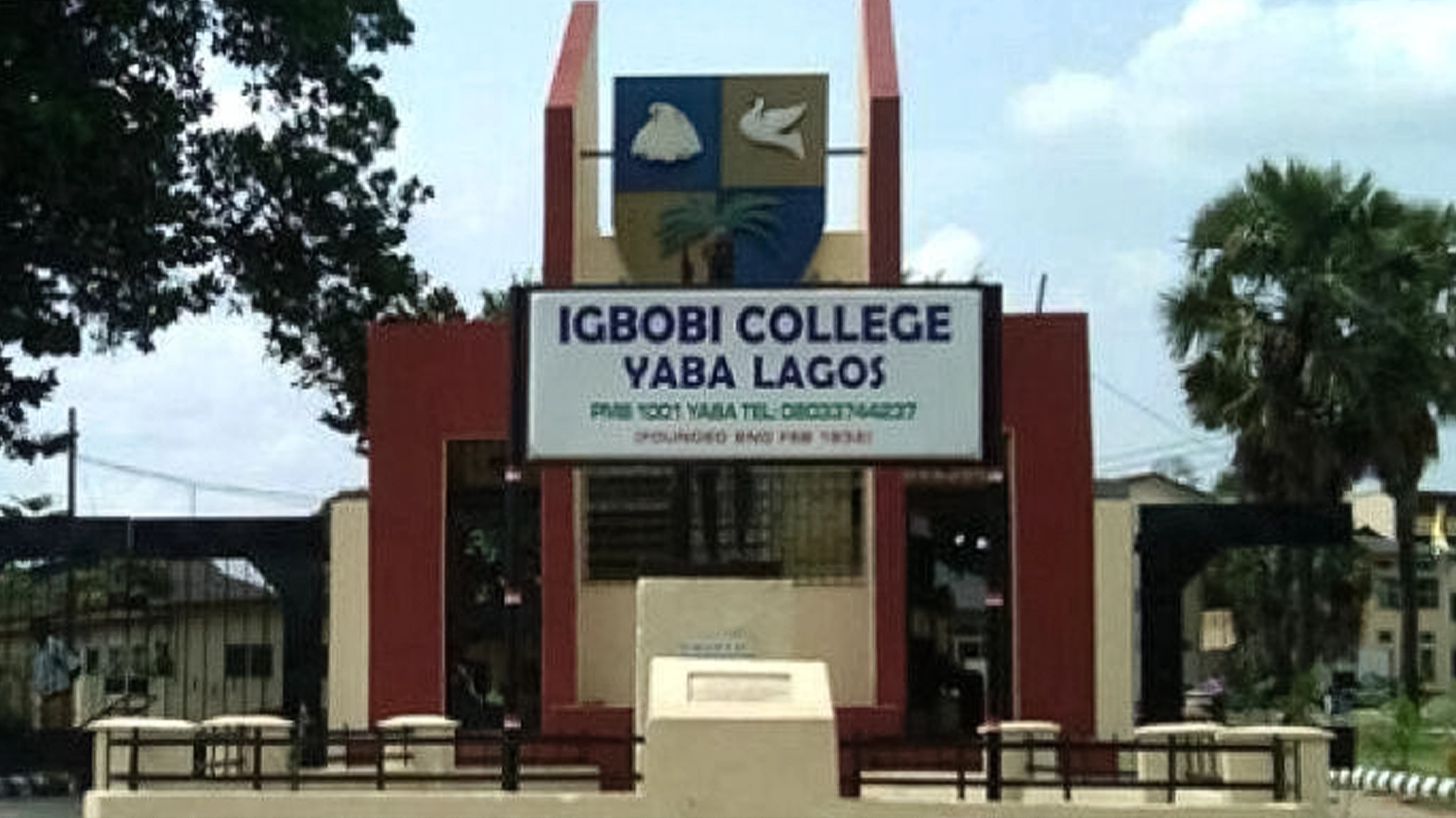 Igbobi College