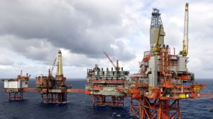 Petroleum-oil-rigs-ocean1