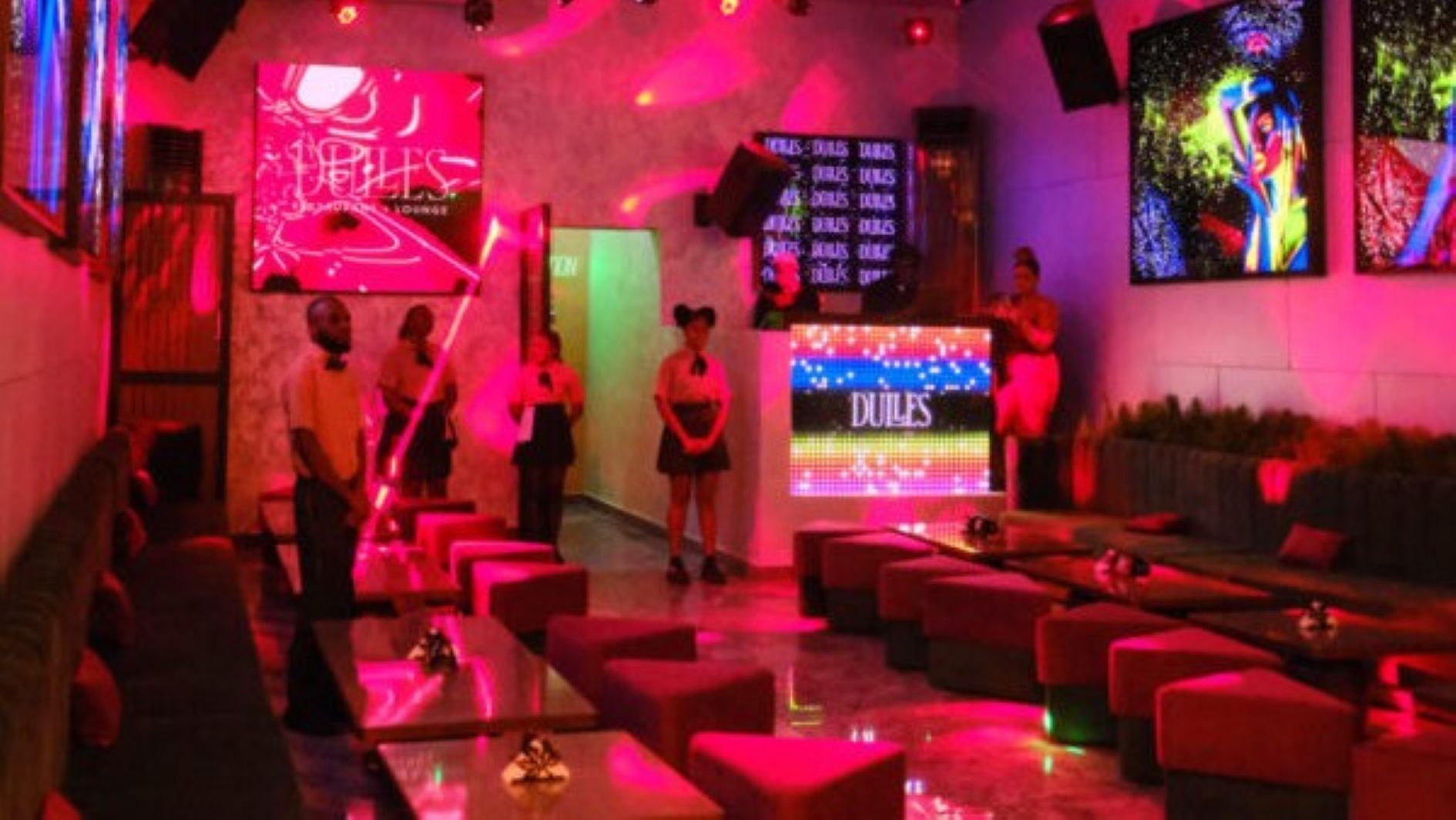 Dulles Restaurant & Lounge