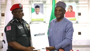 IGP Tunji Disu and Echono during the visit