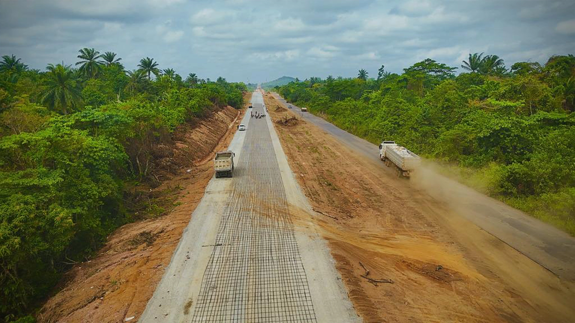 Ongoing reconstruction on Ibadan-Ife-Ilesha Road