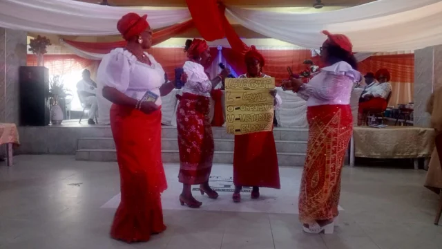 Enugwu-ukwu women