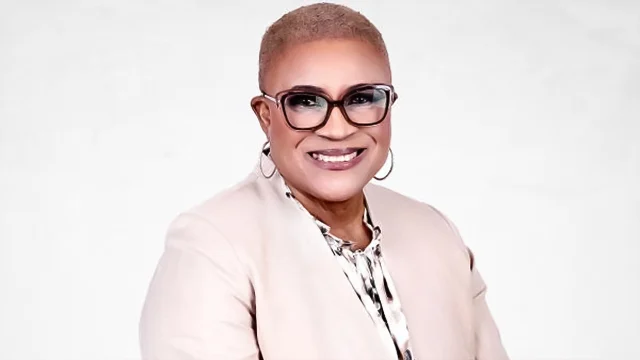 Dr Teresa Pounds