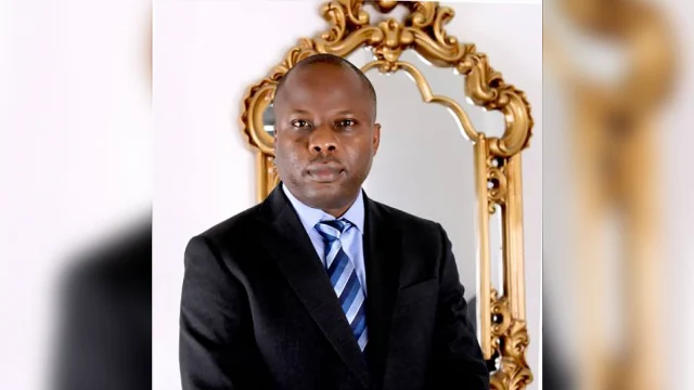 Dr Segun Musa