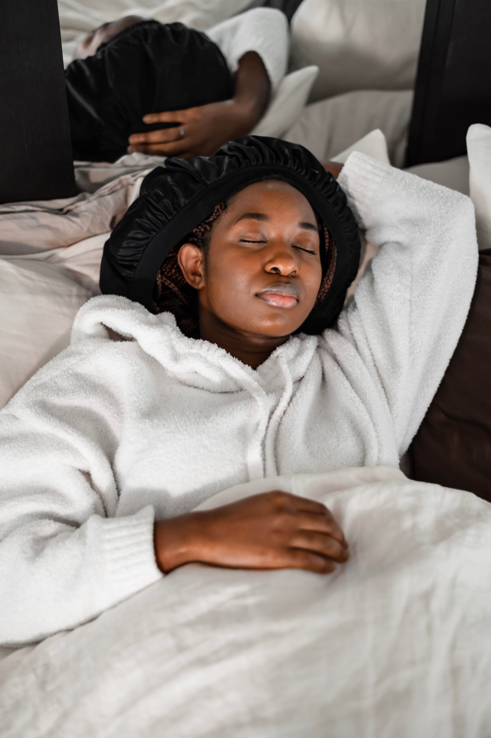 Sleeping with wet hair