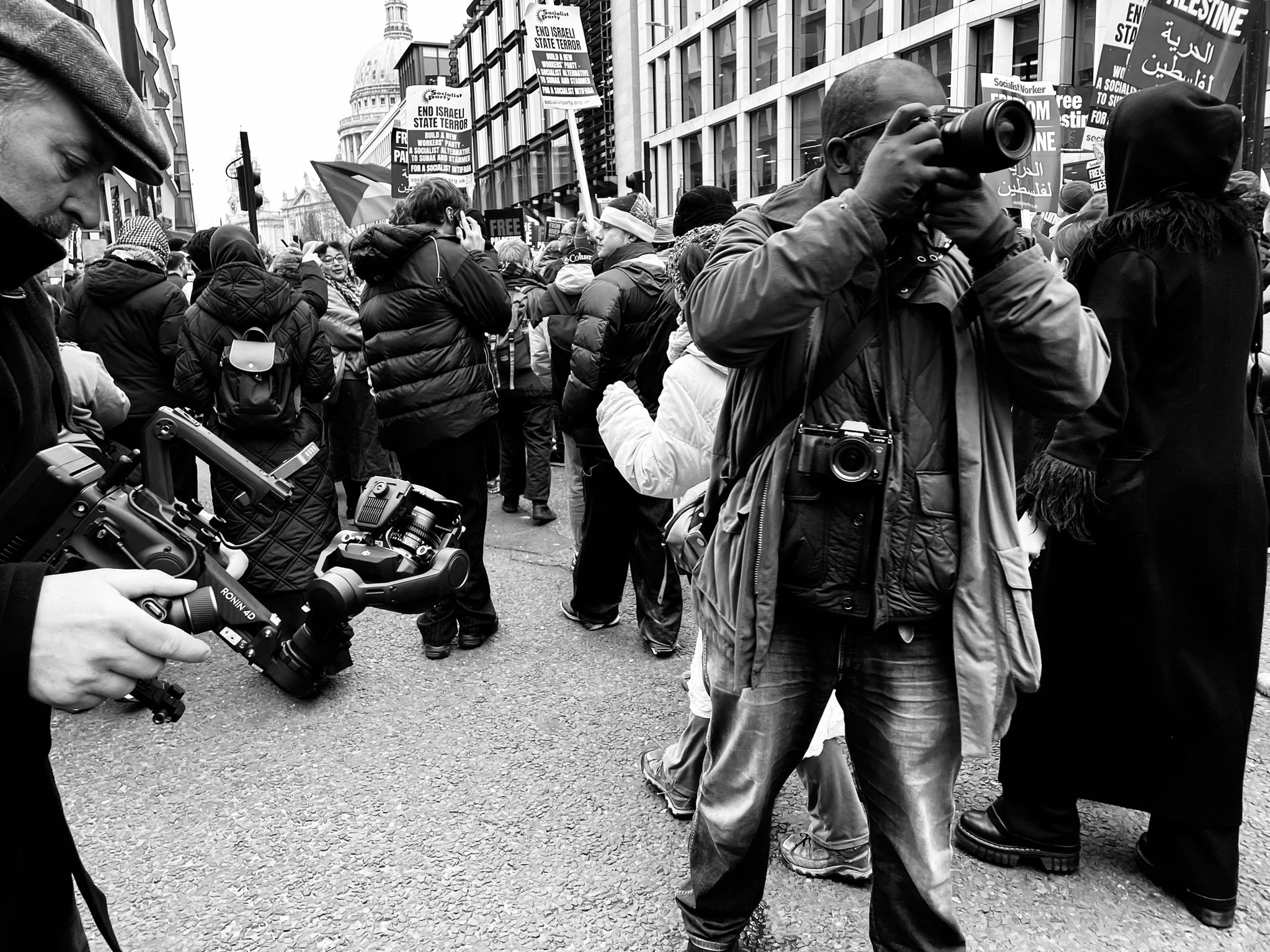 Official poster for Shoot the People, a documentary on Nigerian-British photographer and filmmaker Misan Harriman.