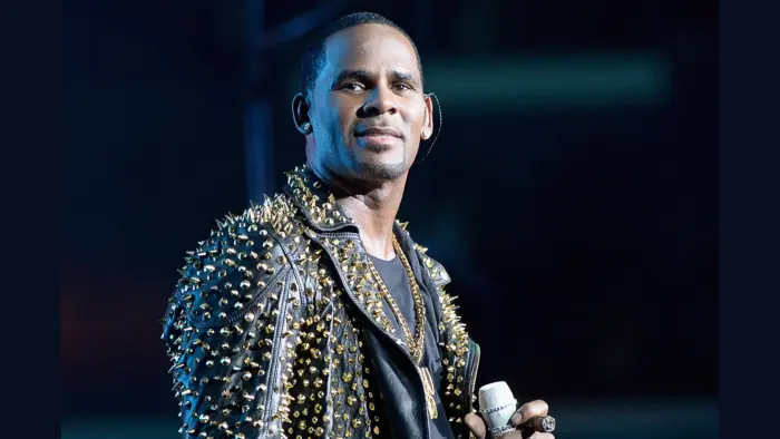 American R&B singer R. Kelly.