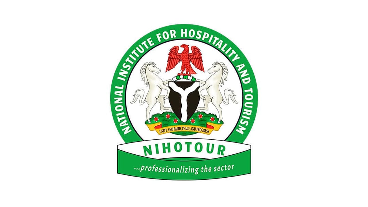 NIHOTOUR
