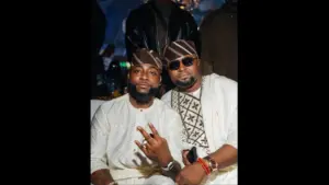 Israel DMW and Davido (1)