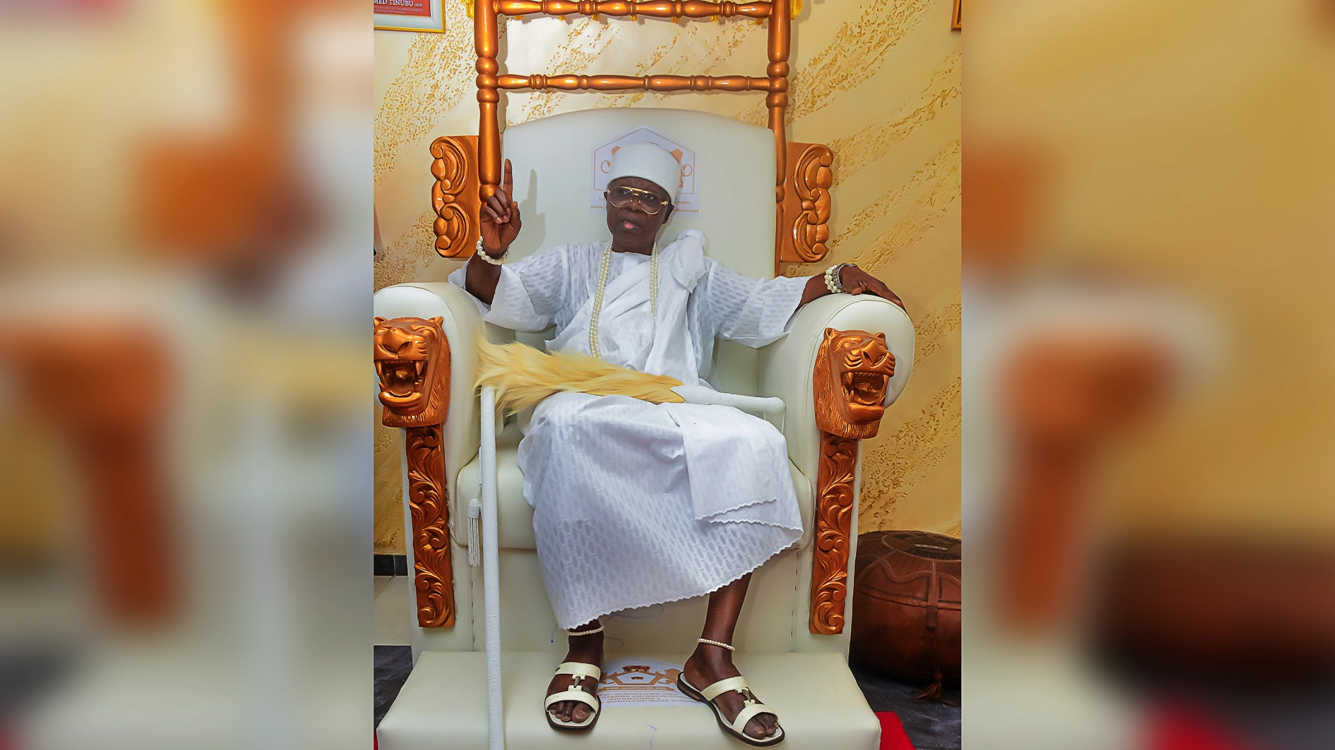 Oba Lateef Adams