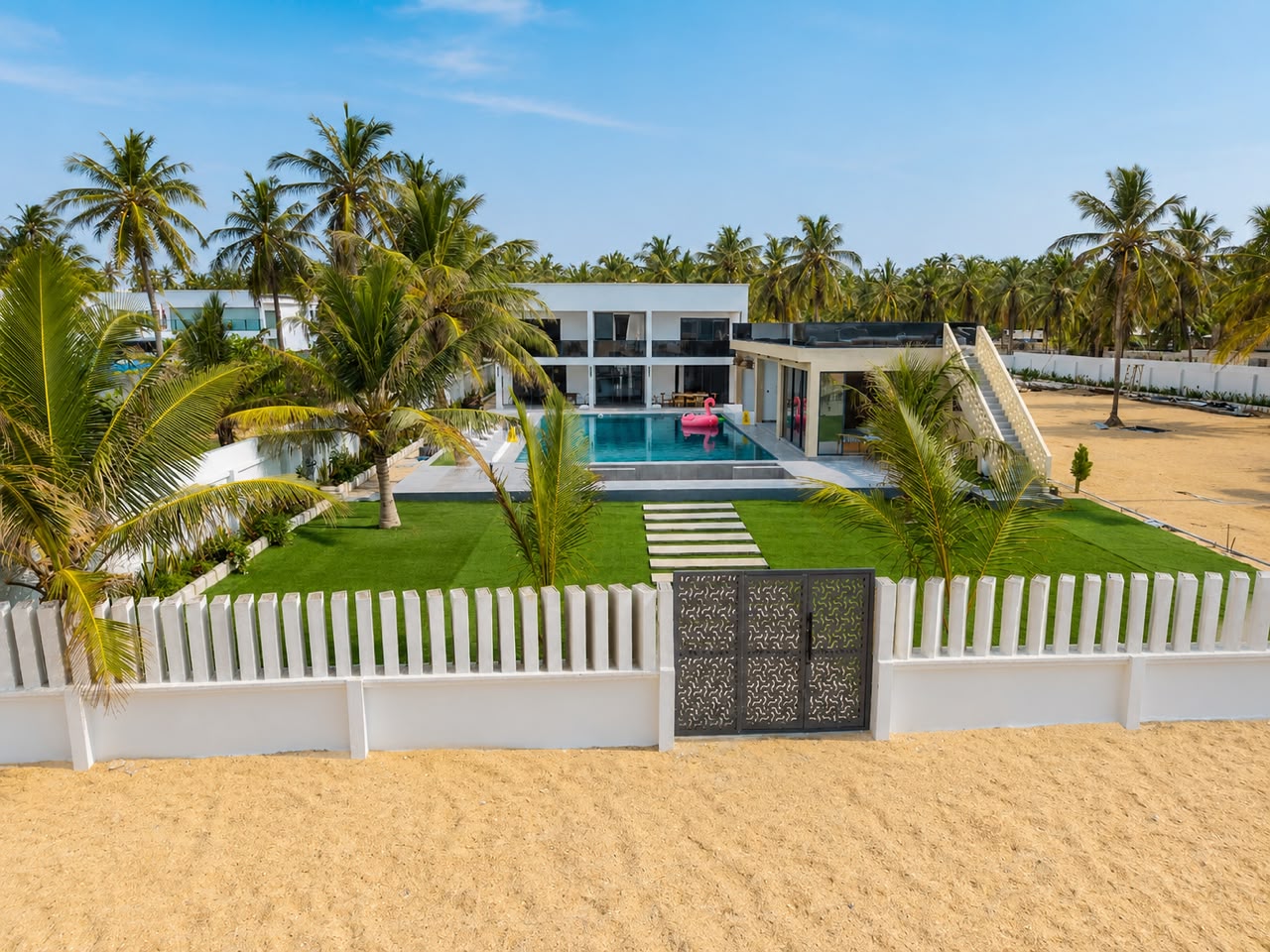 Serenia Beach House
