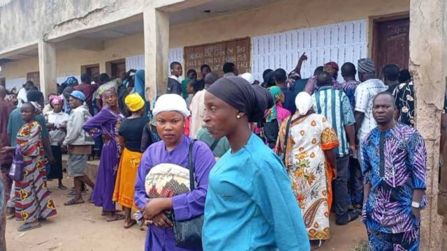 Voters await electoral officials in Oyetola’s polling unit