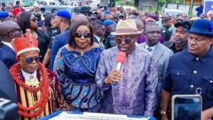 L-R: HRM Eze Samuel Amaechi Onye-Ishi Agwuru -Igboh Kingdom; Rivers State Deputy Governor, Professor Ngozi Odu; Governor  Siminalayi Fubara and ex-Deputy Governor, Engineer Tele Ikuru during the commissioning of the Egwi-Afara-Mba Road