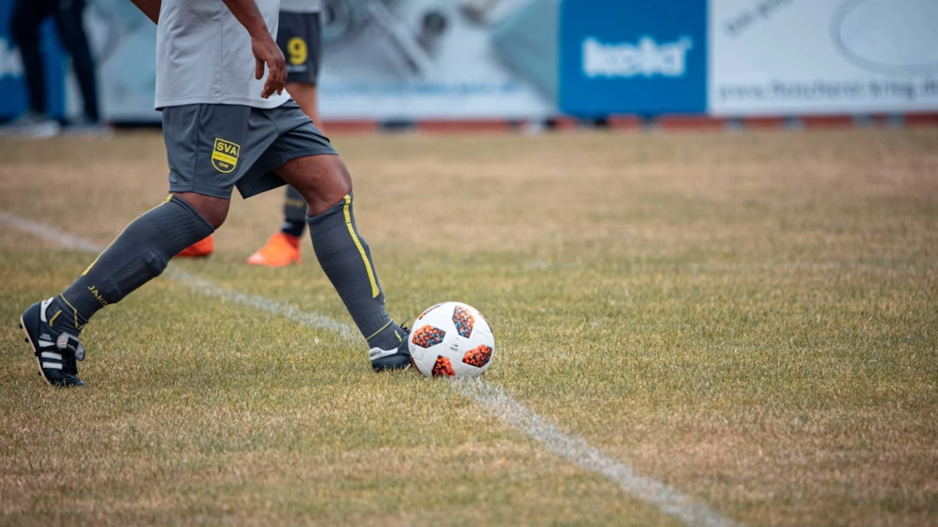 man-playing-football