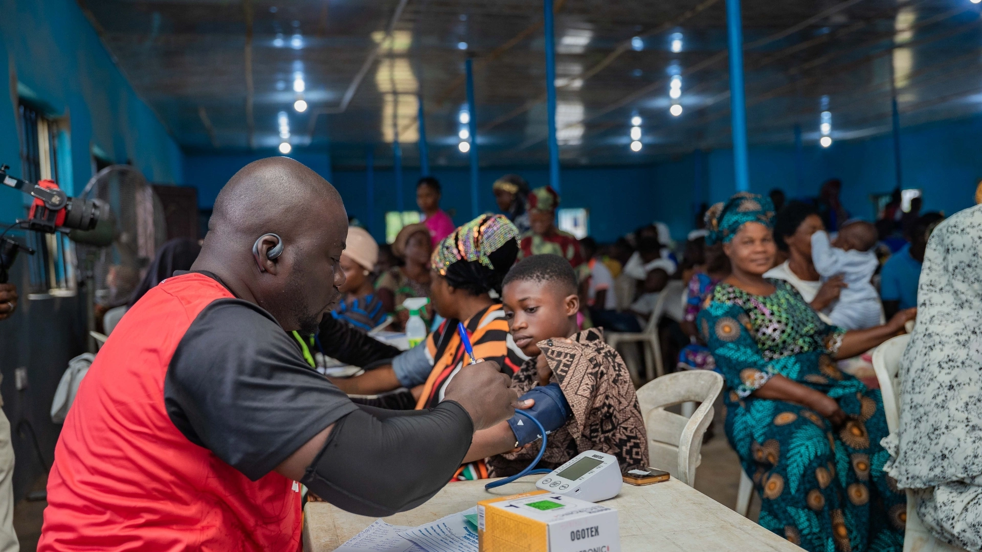 A young boy receives medical care at a SROL outreach centre.