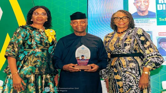Director, Distance Learning Institute, University of Lagos,  Prof Risikat Dauda (left); former Vice-President, Prof Yemi Osibanjo;  and Vice-Chancellor, Prof Folasade Ogunsola, at the fifth international colloquium of the DLI, University of Lagos.