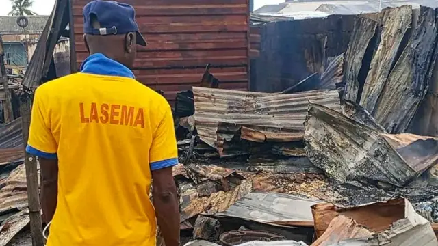 Four die, property set ablaze as hoodlums clash in Lagos