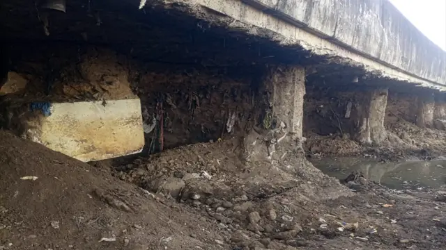 Dantata Bridge, Lagos, yesterday