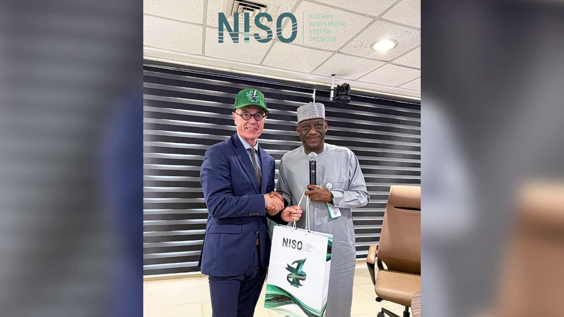 Managing Director of NISO, Abdu Mohammed and Canadian High Commissioner to Nigeria, David Sproule