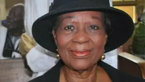 Chief Folake Solanke (SAN),