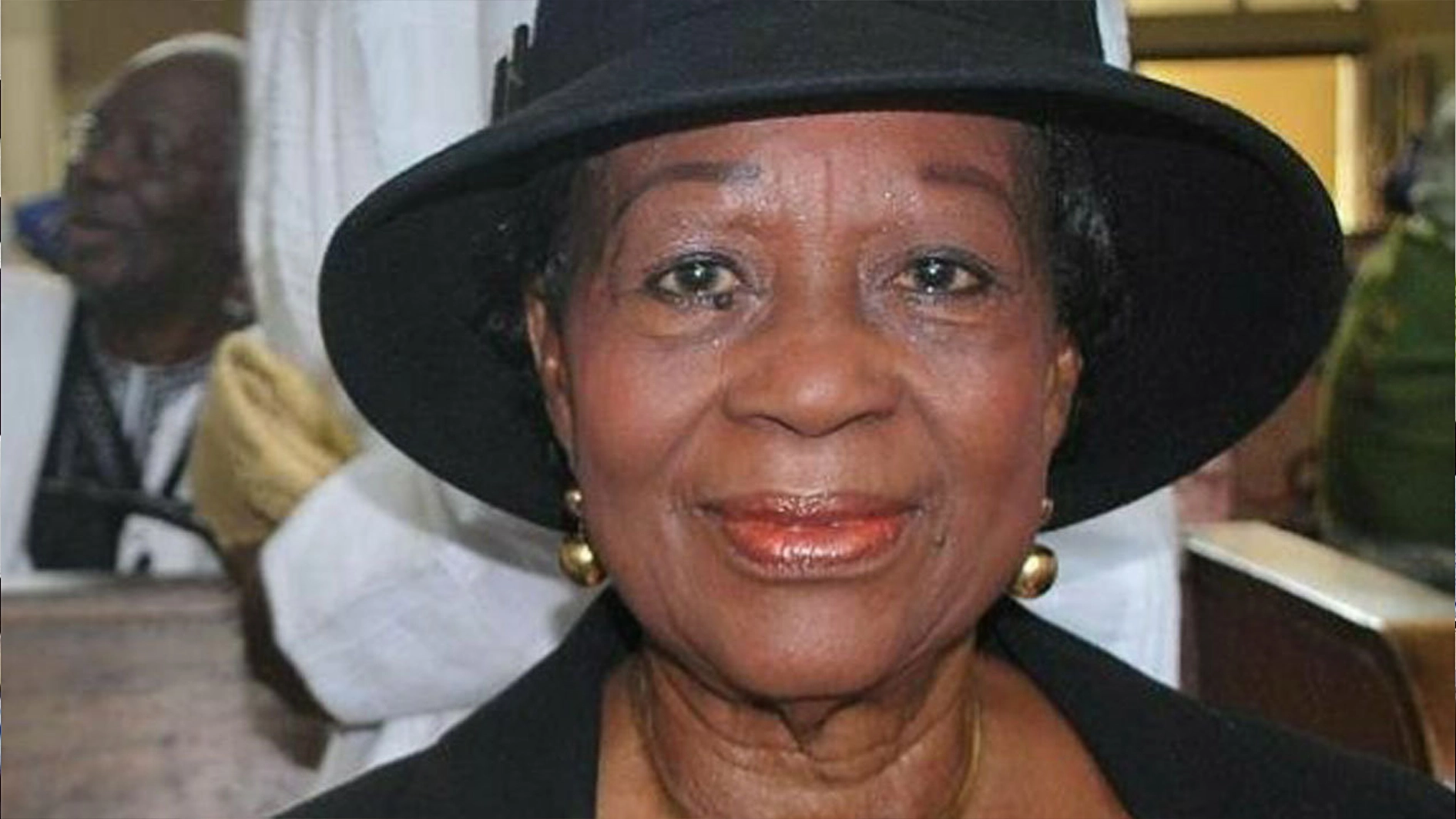Chief Folake Solanke (SAN),