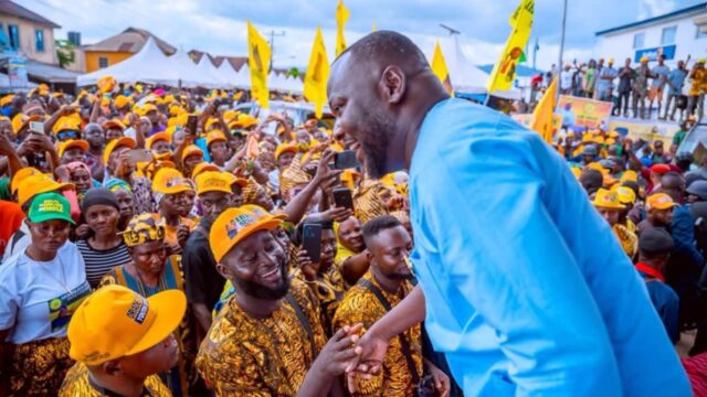 Pelumi Olajengbesi addressing supporters at a campaign rally