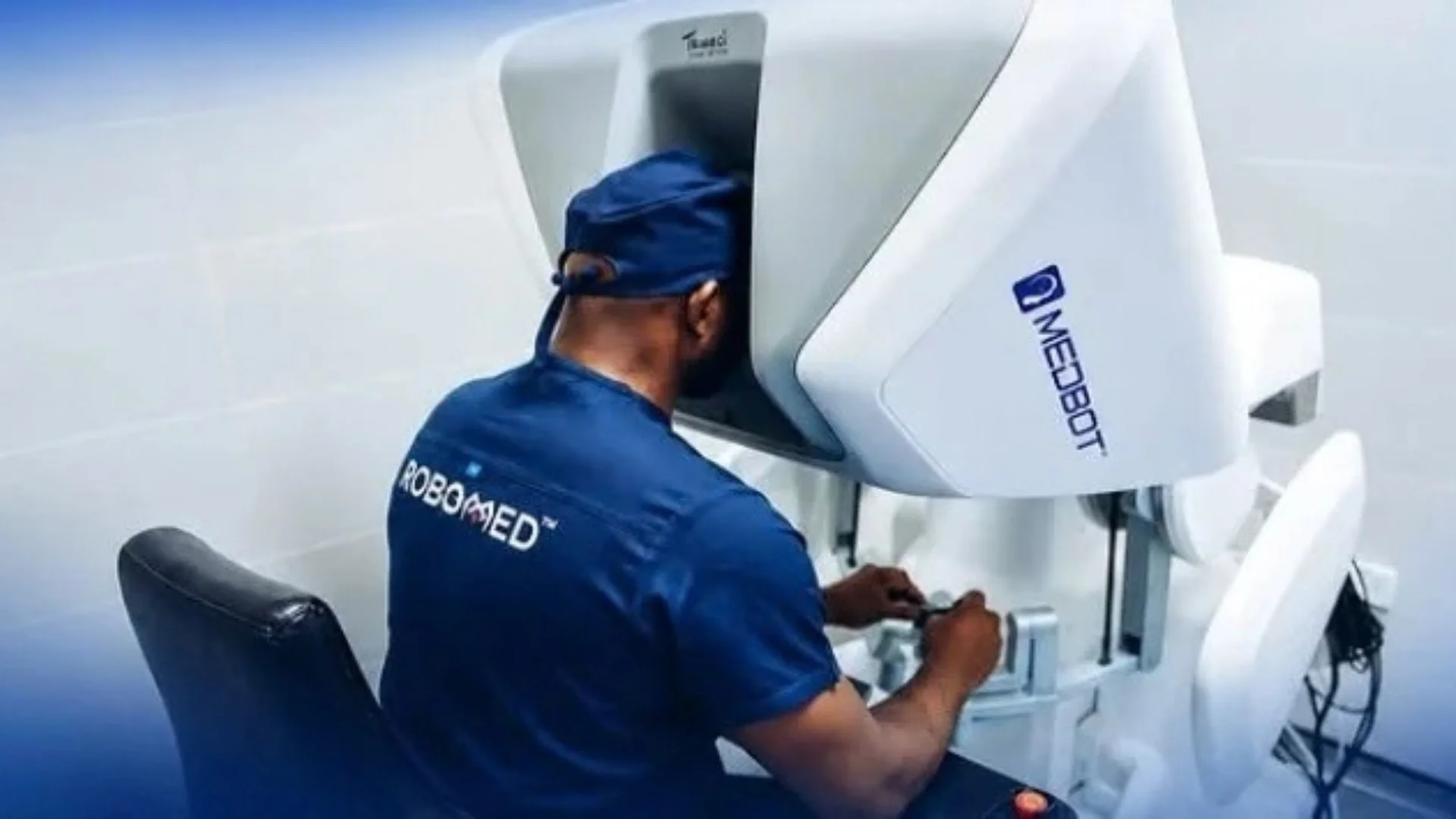 Obi-Davies-Ekwenna performing surgery