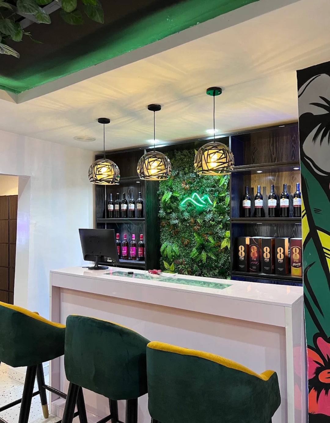 Tahilla Café