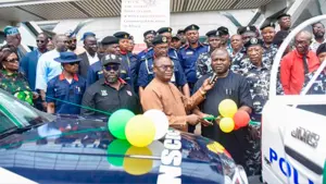 Dr Ogunsan (right);  Dr  Opeifa and LSSTF Director of Administration, Mr Adegbola Lewis during the vehicles presentation