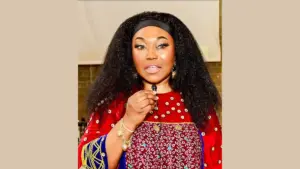 Dr Victoria Olatunde