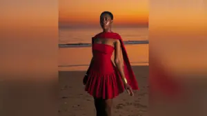 Statement Neckline