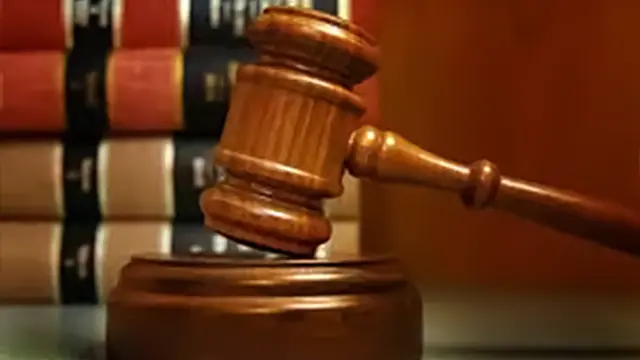 gavel