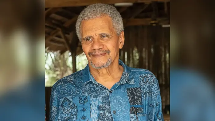 Desmond Olumuyiwa Majekodunmi 2