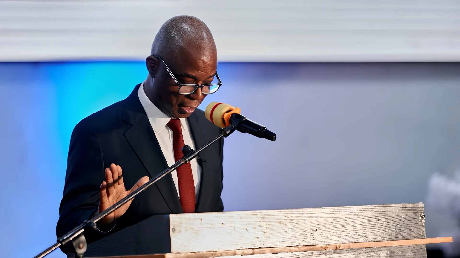 Dr. Tunji Olowolafe, Founder of the Tunji Olowolafe Foundation (TOF)