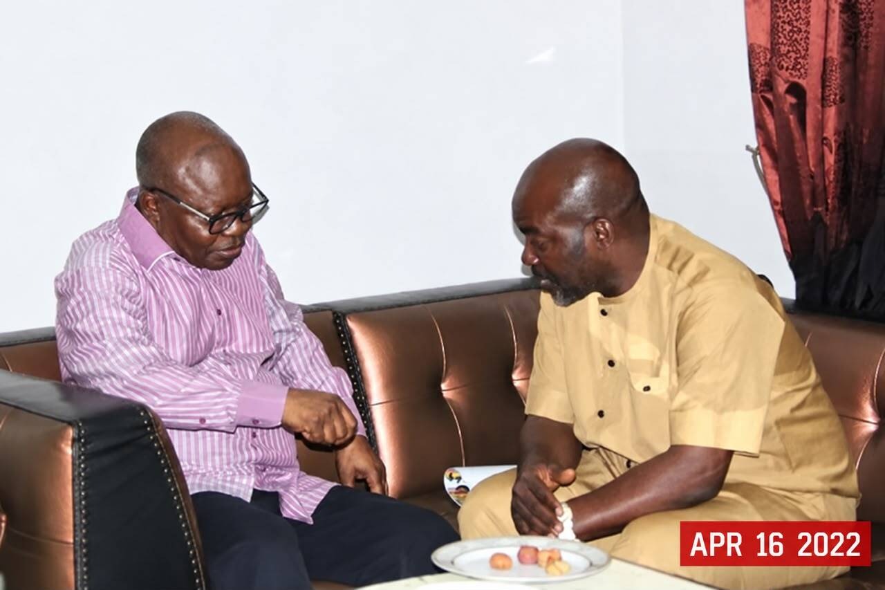 Former Delta State Governor, Emmanuel Eweta Uduaghan (LEFT) in a chat with Deacon Chris Iyovwaye