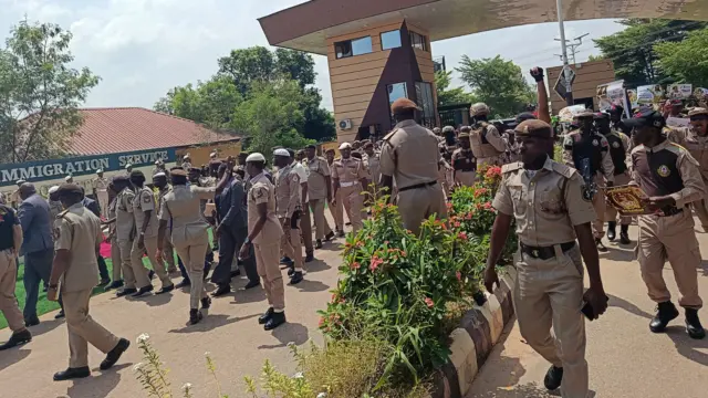 Nigeria Immigration Service Officers