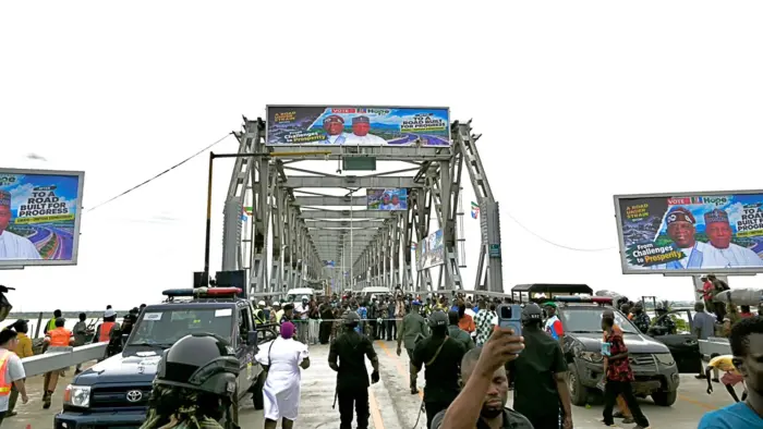 The First Niger Bridge, completed in 1965 and linking Onitsha in Anambra State