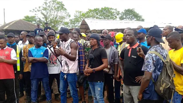 Workers handling Section 3B of the Lagos-Calabar Coastal Highway project in Cross River State