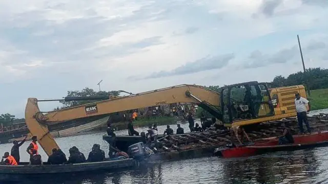 Recovery, evacuation efforts intensify for ill-fated aircraft, victims