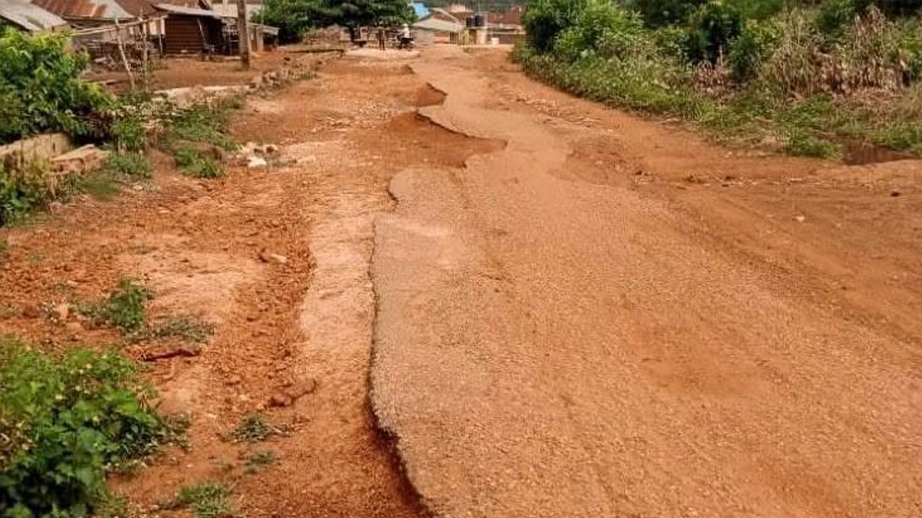 Deplorable state of Abeokuta-Imeko Road yesterday
