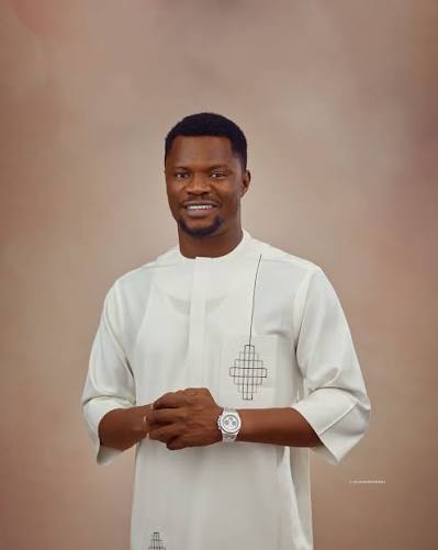 Olayemi Bayonile Bolaji (Toluwanisings)