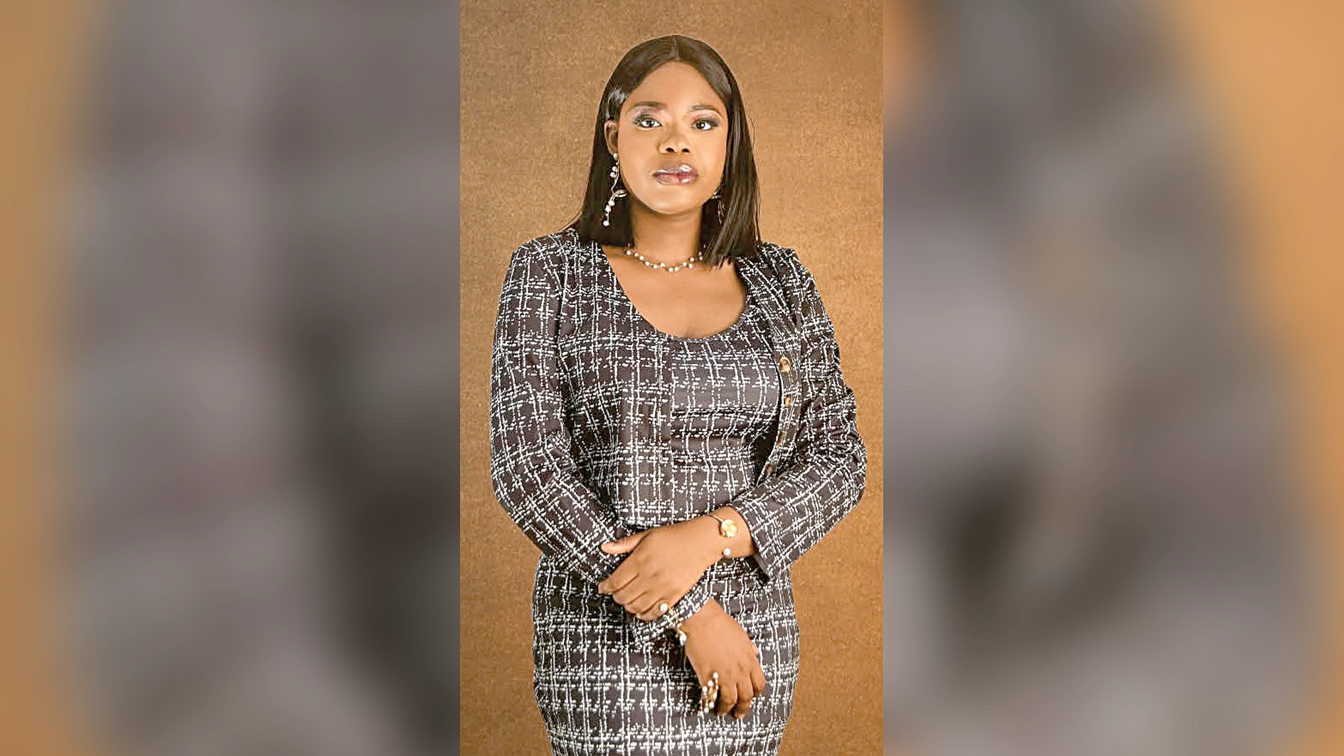 AANUOLUWAPO ANNIE OJEWUNMI