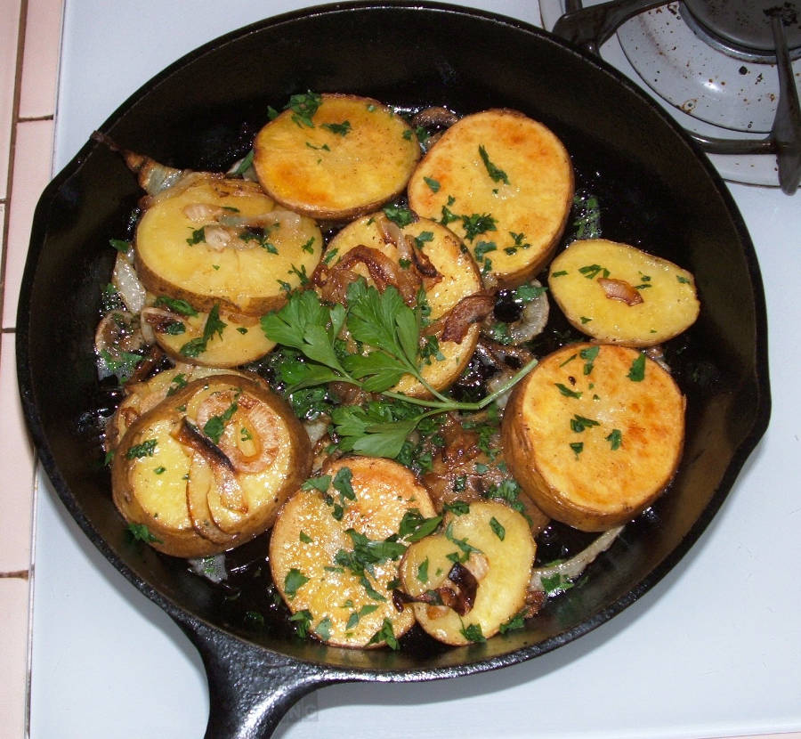 Potatoes_lyonnaise